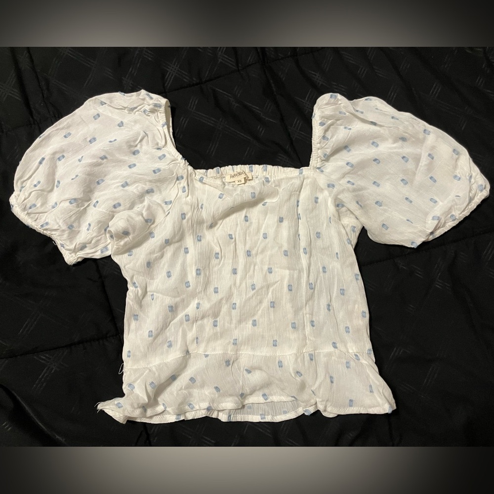 White Peasant Top with Puffed Sleeves in Size XS